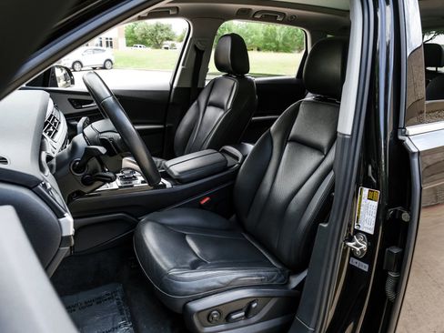 Used 2019 Audi Q7 2.0T Premium Plus w/ Premium Plus Package AWD/4WD image 28