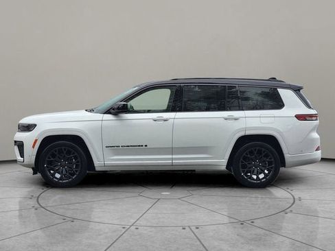 New 2026 Jeep Grand Cherokee L Summit AWD/4WD image 9