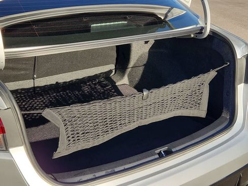 Used 2025 Toyota Corolla SE image 23