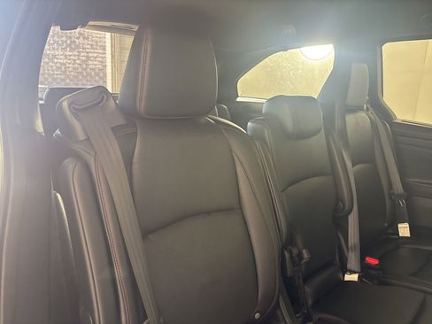Used 2025 Honda Odyssey Sport-L image 28
