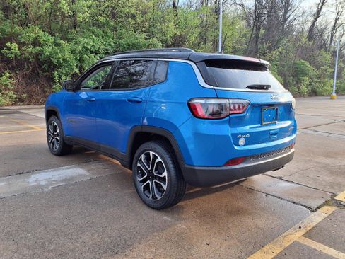 Used 2022 Jeep Compass Limited image 6