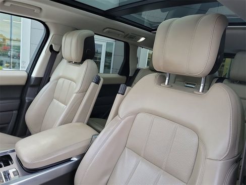 Used 2019 Land Rover Range Rover Sport HSE image 26