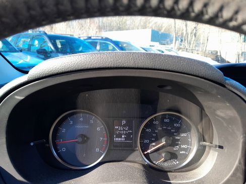 Used 2013 Subaru Crosstrek 2.0i Limited image 19