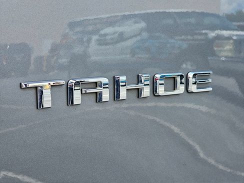 Used 2021 Chevrolet Tahoe LT w/ LT Signature Plus Package RWD image 11