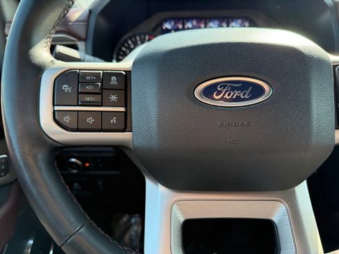 Used 2024 Ford Expedition Max Limited AWD/4WD image 29