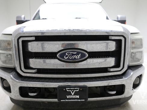 Used 2011 Ford F250 Lariat w/ Lariat Interior Pkg image 7