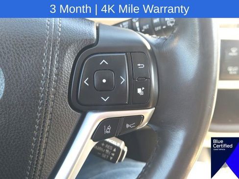 Used 2018 Toyota Highlander Limited FWD image 43