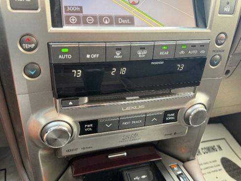 Used 2014 Lexus GX 460 Luxury w/ Driver Support Package AWD/4WD image 22