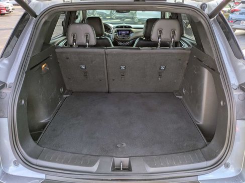 Used 2021 Chevrolet TrailBlazer ACTIV w/ Sun and Liftgate Package FWD image 12