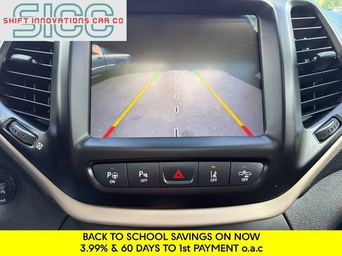 Used 2014 Jeep Cherokee Limited w/ Technology Group AWD/4WD image 16