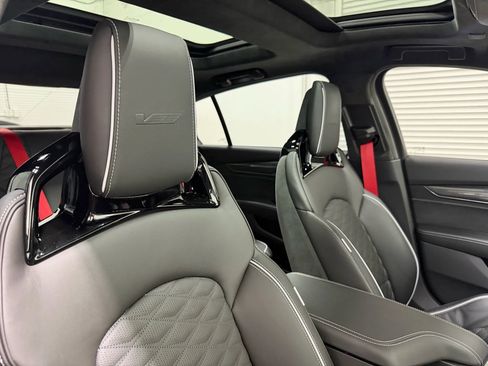 Used 2025 Cadillac CT5 V Blackwing w/ Super Cruise 1 Package image 34