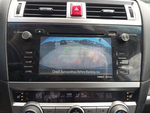 Used 2016 Subaru Outback 2.5i Limited AWD/4WD image 21