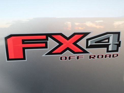 Used 2020 Ford F250 XLT AWD/4WD image 28
