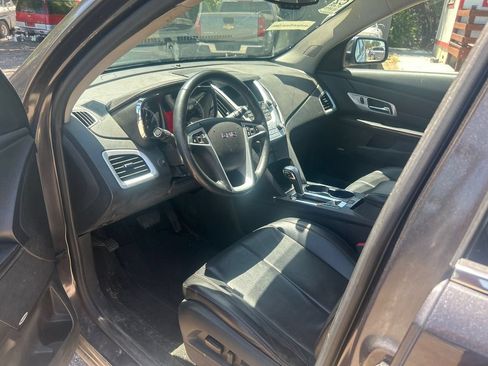 Used 2015 GMC Terrain SLT AWD/4WD image 2