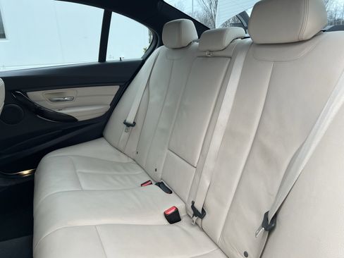 Used 2016 BMW 320i Sedan image 33