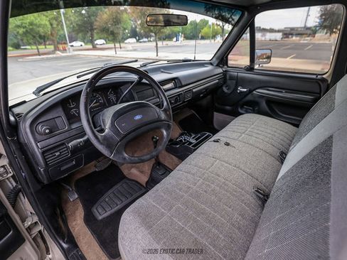 Used 1993 Ford F150 XL AWD/4WD image 38