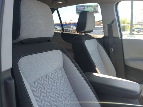 Used 2023 Chevrolet Equinox LS w/ LS Convenience Package image 26