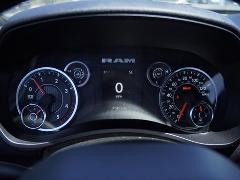 Certified 2024 RAM 3500 Big Horn image 17