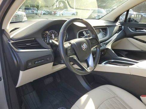 Used 2024 Buick Enclave Avenir w/ Avenir Technology Package AWD/4WD image 19