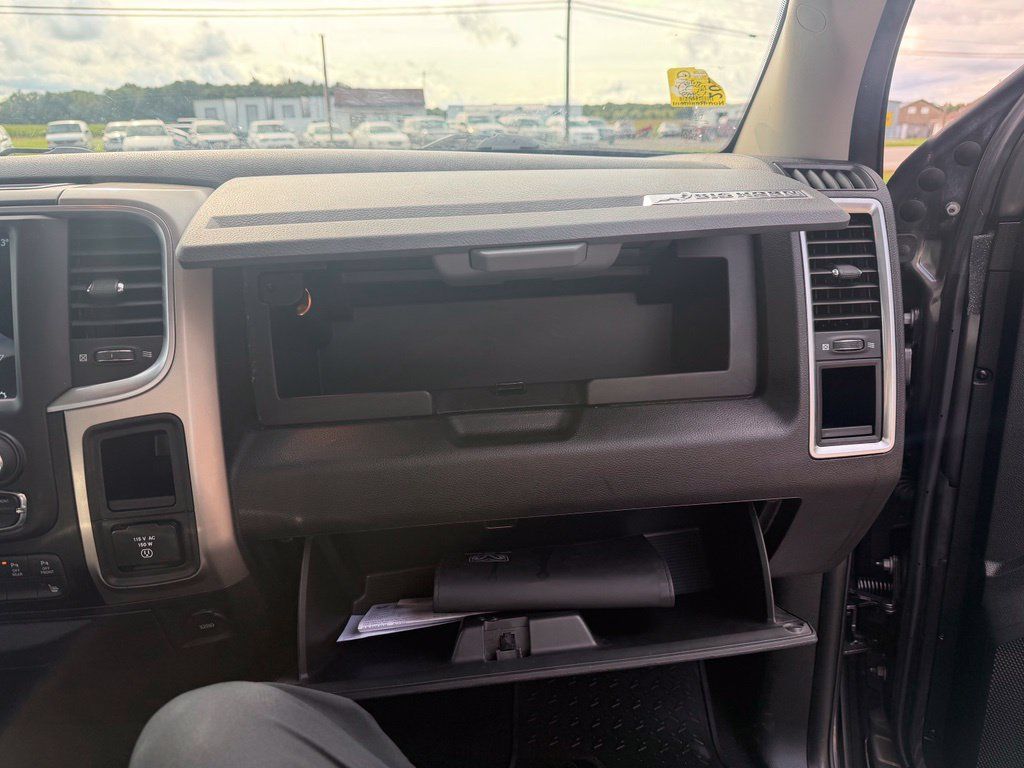 Used 2018 RAM 1500 Big Horn AWD/4WD image 29