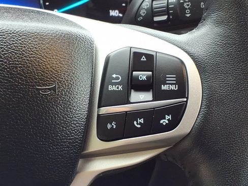 Certified 2023 Ford Explorer XLT w/ Equipment Group 202A AWD/4WD image 29