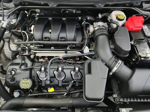 Used 2019 Ford Flex SE FWD image 29