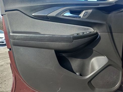 Used 2023 Chevrolet TrailBlazer LT w/ Convenience Package image 21