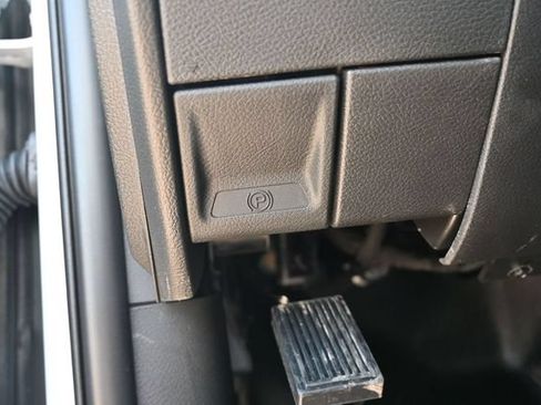 New 2026 RAM 3500 Tradesman AWD/4WD image 23