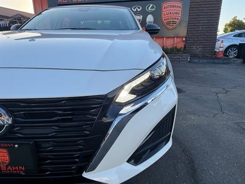Used 2025 Nissan Altima 2.5 S FWD image 5