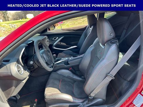 Used 2018 Chevrolet Camaro ZL1 image 5