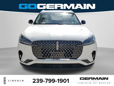 New 2025 Lincoln Aviator Reserve image 3