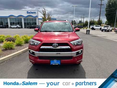 Used 2019 Toyota 4Runner Limited AWD/4WD image 6