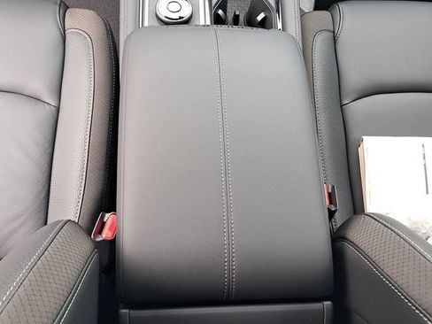 New 2025 Nissan Pathfinder SL w/ SL Premium Package image 27