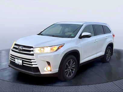 Used 2019 Toyota Highlander XLE