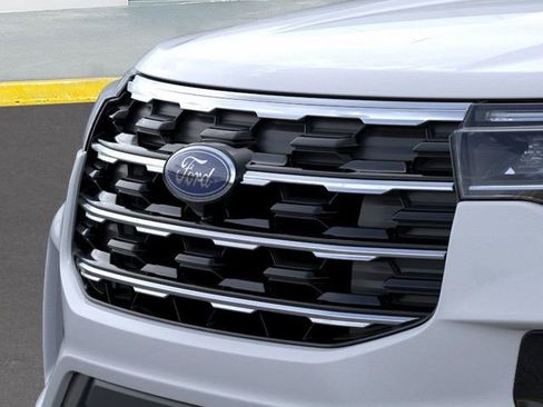 New 2026 Ford Explorer Active w/ Active Comfort Package image 17