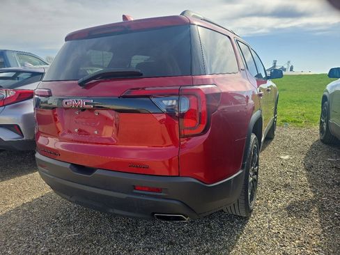 Used 2023 GMC Acadia SLE w/ Driver Convenience Package AWD/4WD image 3