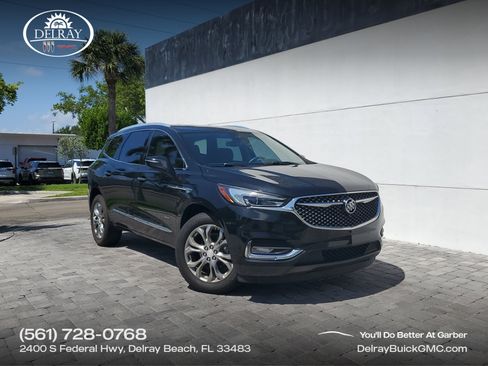 Used 2019 Buick Enclave Avenir w/ Avenir Technology Package FWD image 1