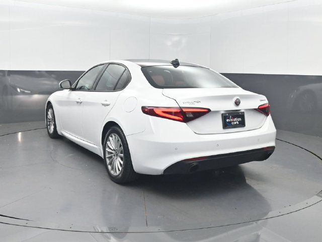 Used 2022 Alfa Romeo Giulia Sprint RWD image 28