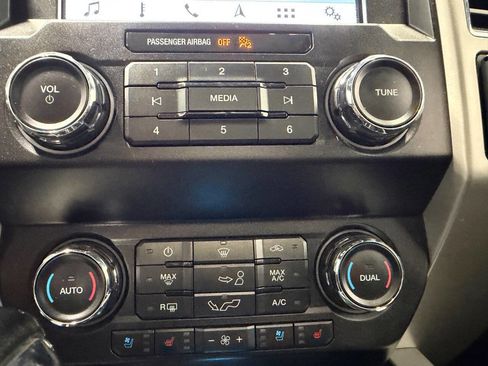 Used 2019 Ford F150 Lariat AWD/4WD image 18