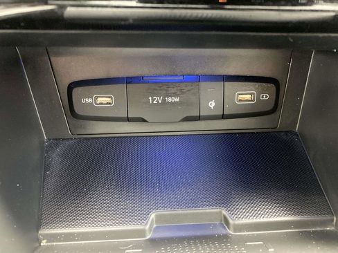 Used 2024 Hyundai Tucson Limited FWD image 17