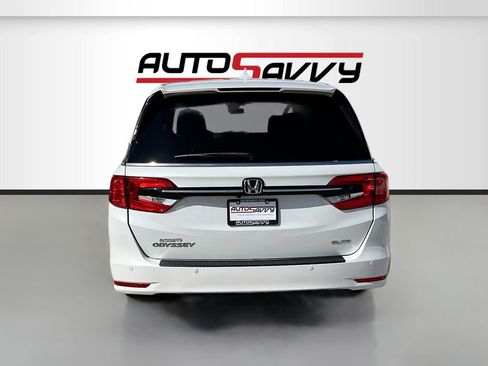 Used 2022 Honda Odyssey Elite image 6