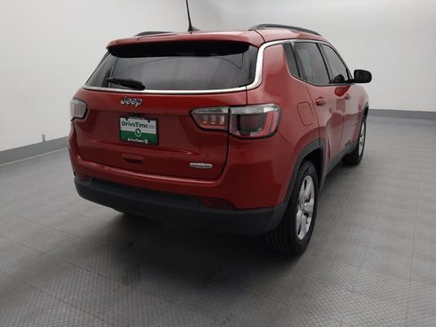 Used 2018 Jeep Compass Latitude w/ Popular Equipment Group FWD image 7