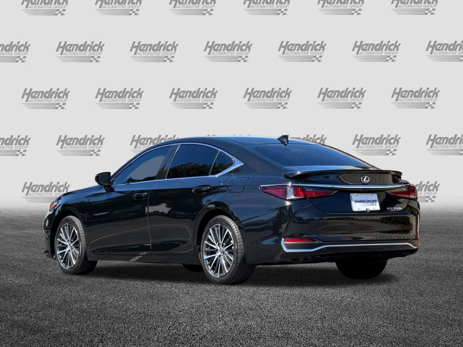 Certified 2023 Lexus ES 300h w/ Premium Package FWD image 7
