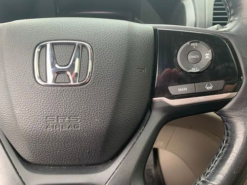 Used 2018 Honda Odyssey EX-L image 11