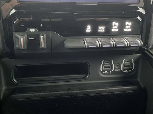 Used 2021 RAM 1500 Big Horn image 24