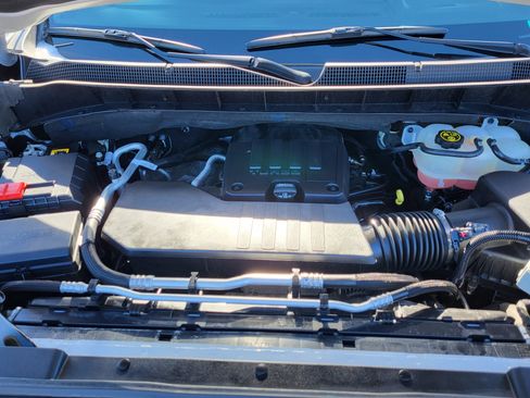 Used 2022 Chevrolet Silverado 1500 LT image 29