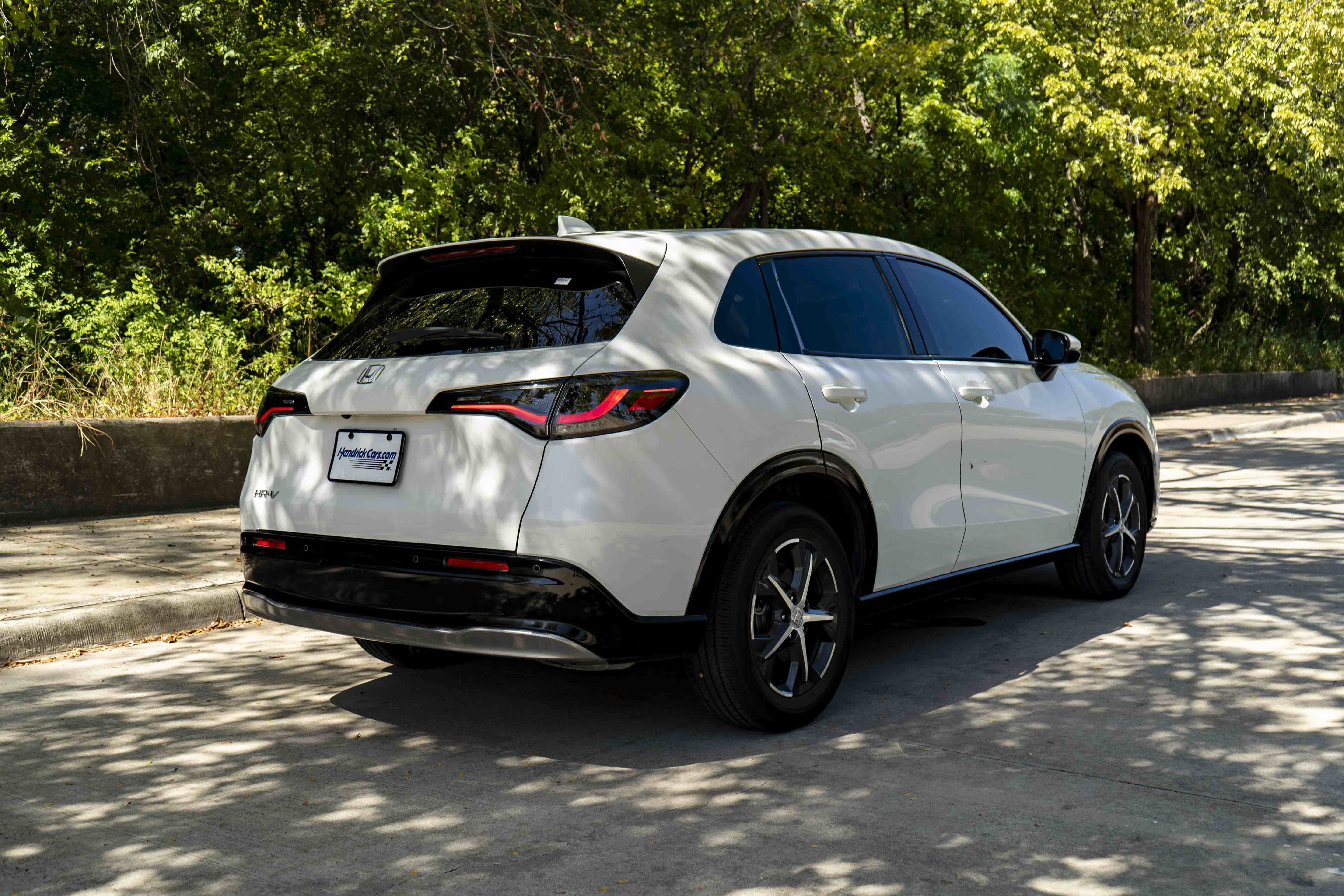 Certified 2024 Honda HR-V EX-L image 9