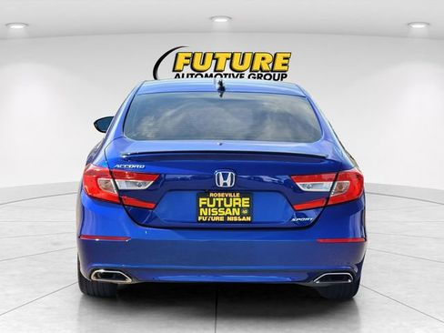 Used 2021 Honda Accord Sport image 8