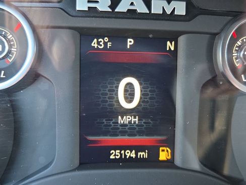 Used 2023 RAM 1500 Big Horn AWD/4WD image 29