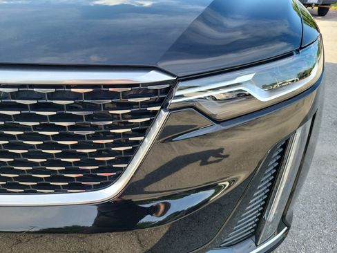 Used 2025 Cadillac XT6 Premium Luxury w/ Technology Package FWD image 26